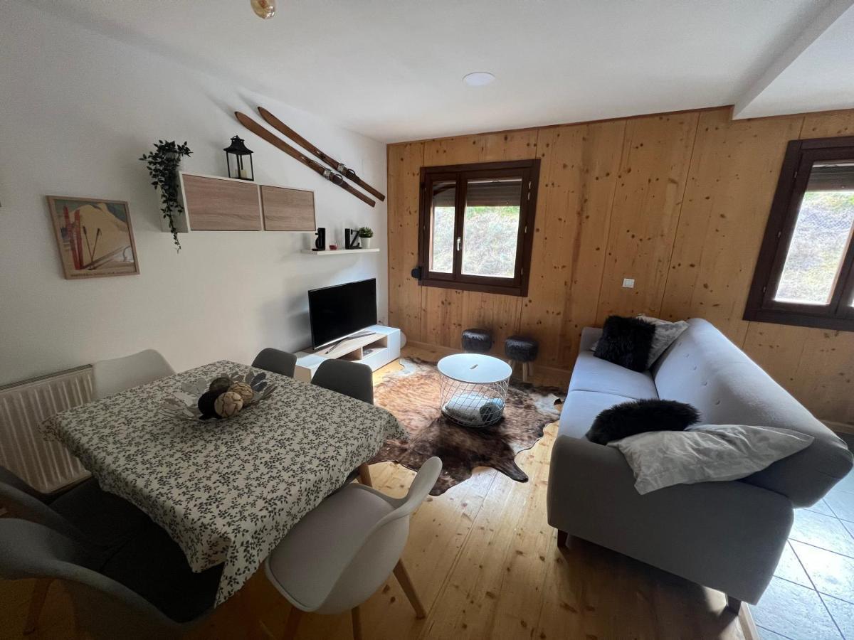 Apartamento Luga カスティエジョ・デ・ハカ エクステリア 写真