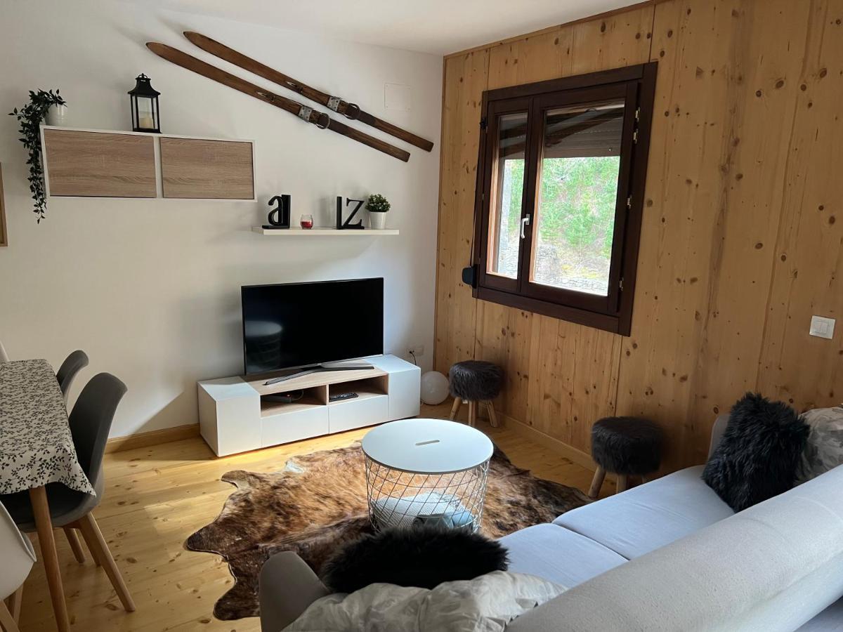 Apartamento Luga カスティエジョ・デ・ハカ エクステリア 写真